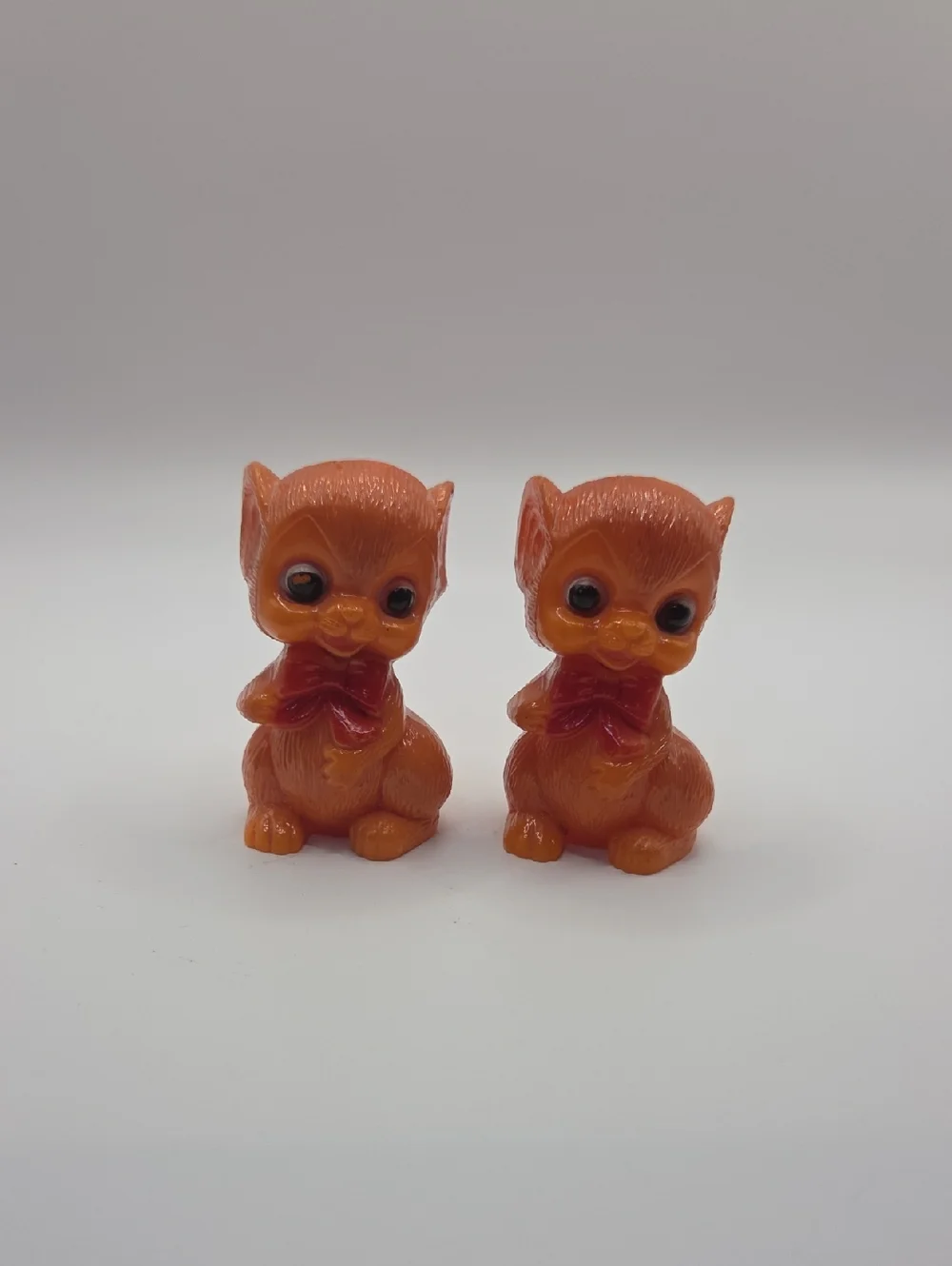 Pair of Orange Resin Kitten Figurines with Red Bows MCM Hong Kong 1960's
